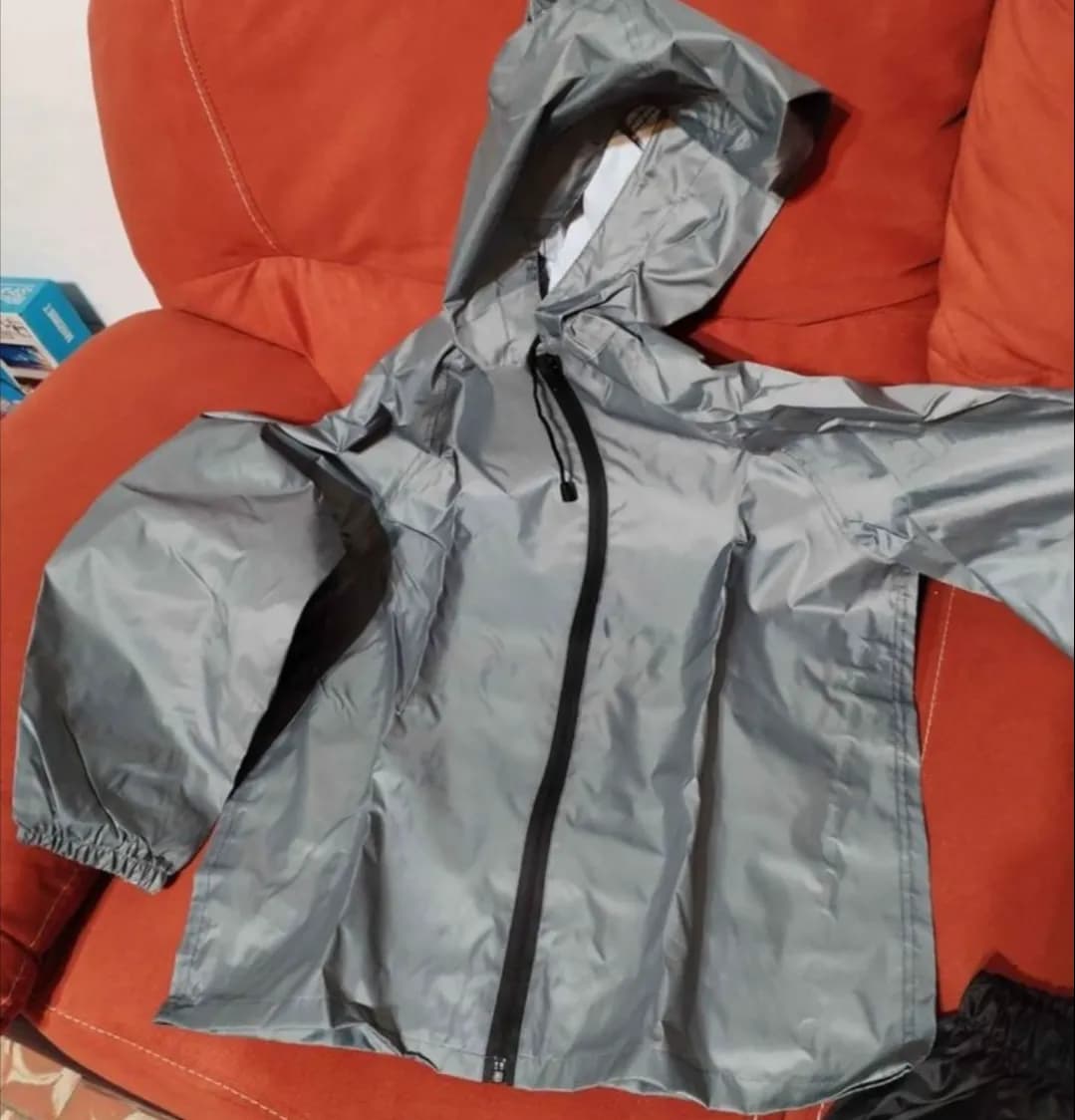 Impermeable sencillo